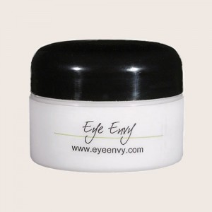 Eye Envy - эфективное средство, устраняющее образование слезных дорожек